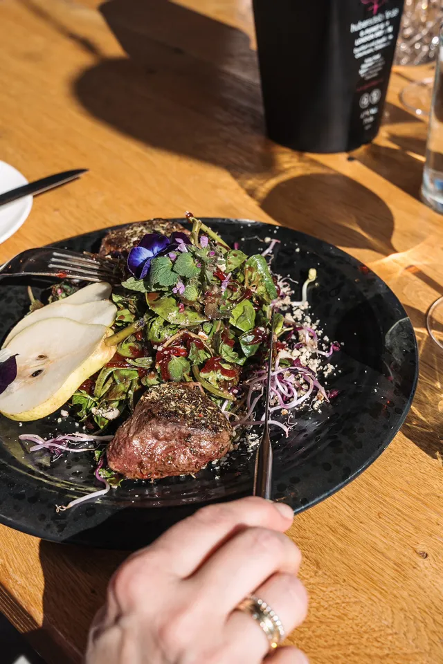 136_restaurant_herzenslustl_aufgetischt_03-2026.jpg